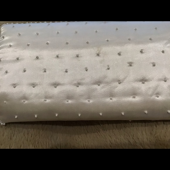 NWOT Elegant Beaded Clutch Purse - Picture 8 of 8